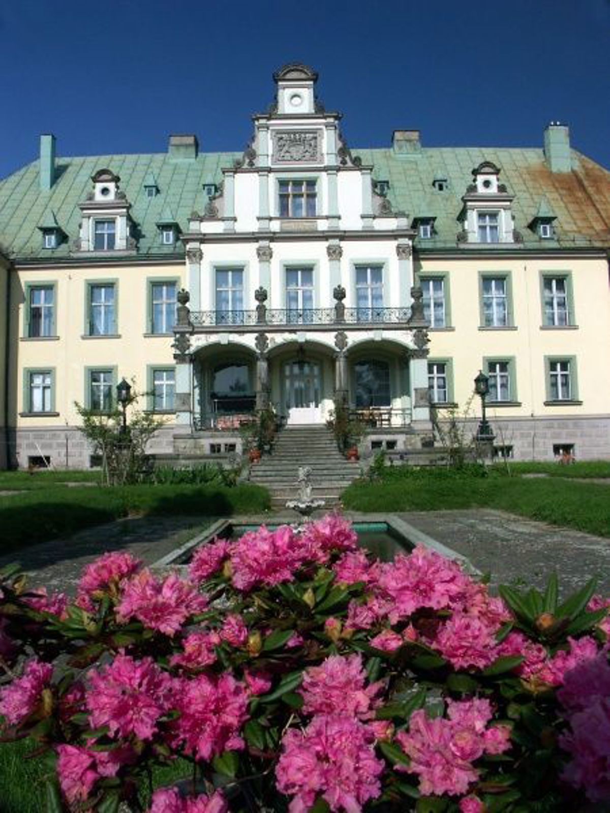 pałac, dworek, zamek, Hotel Pałac Frączków